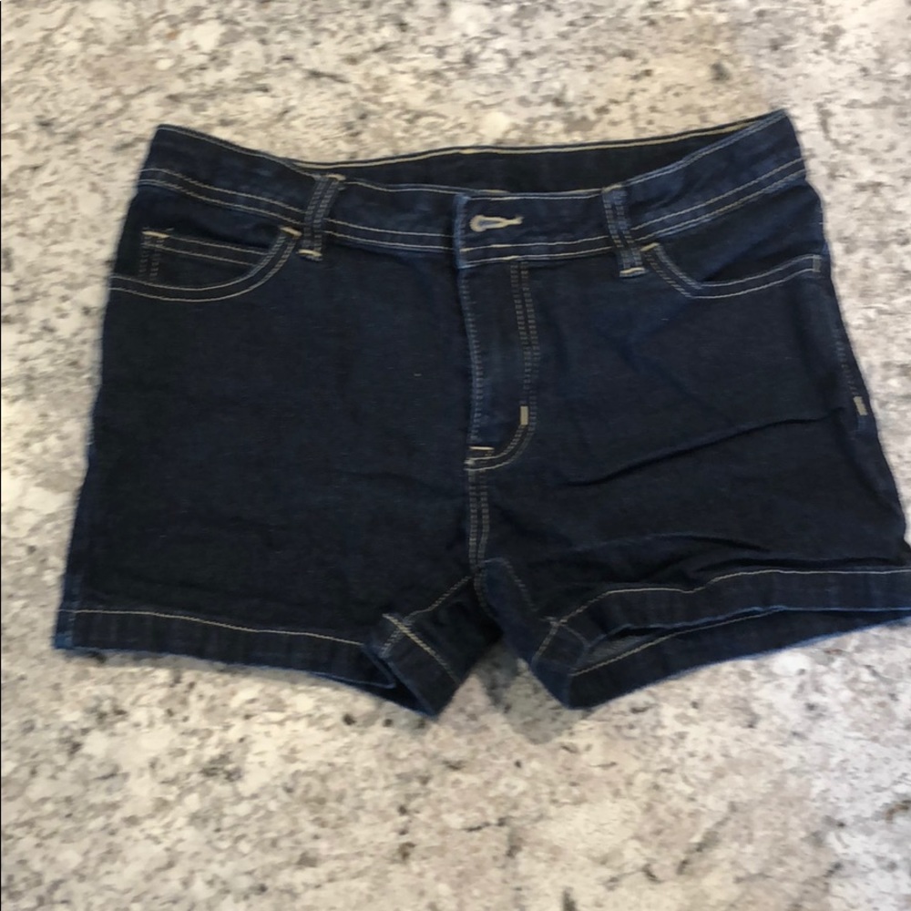 Girls Shorts EUC